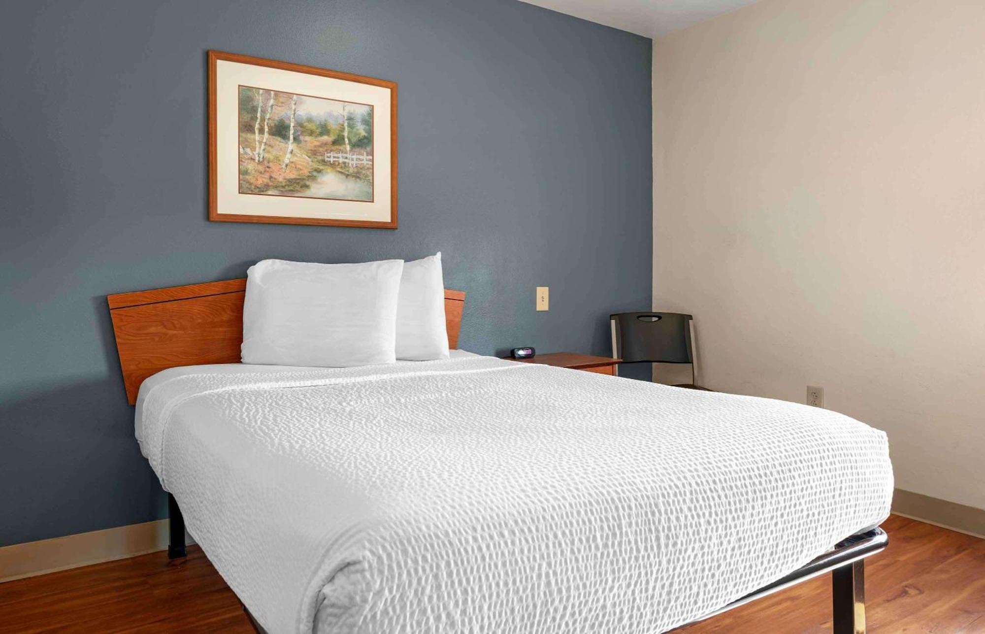Extended Stay America Select Suites - Cincinnati - Шаронвилл Экстерьер фото